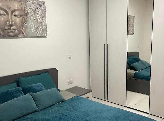 Zen In The Heart Of Malta Apartment